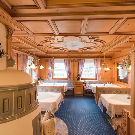 Gastehaus Bellevue Elbigenalp